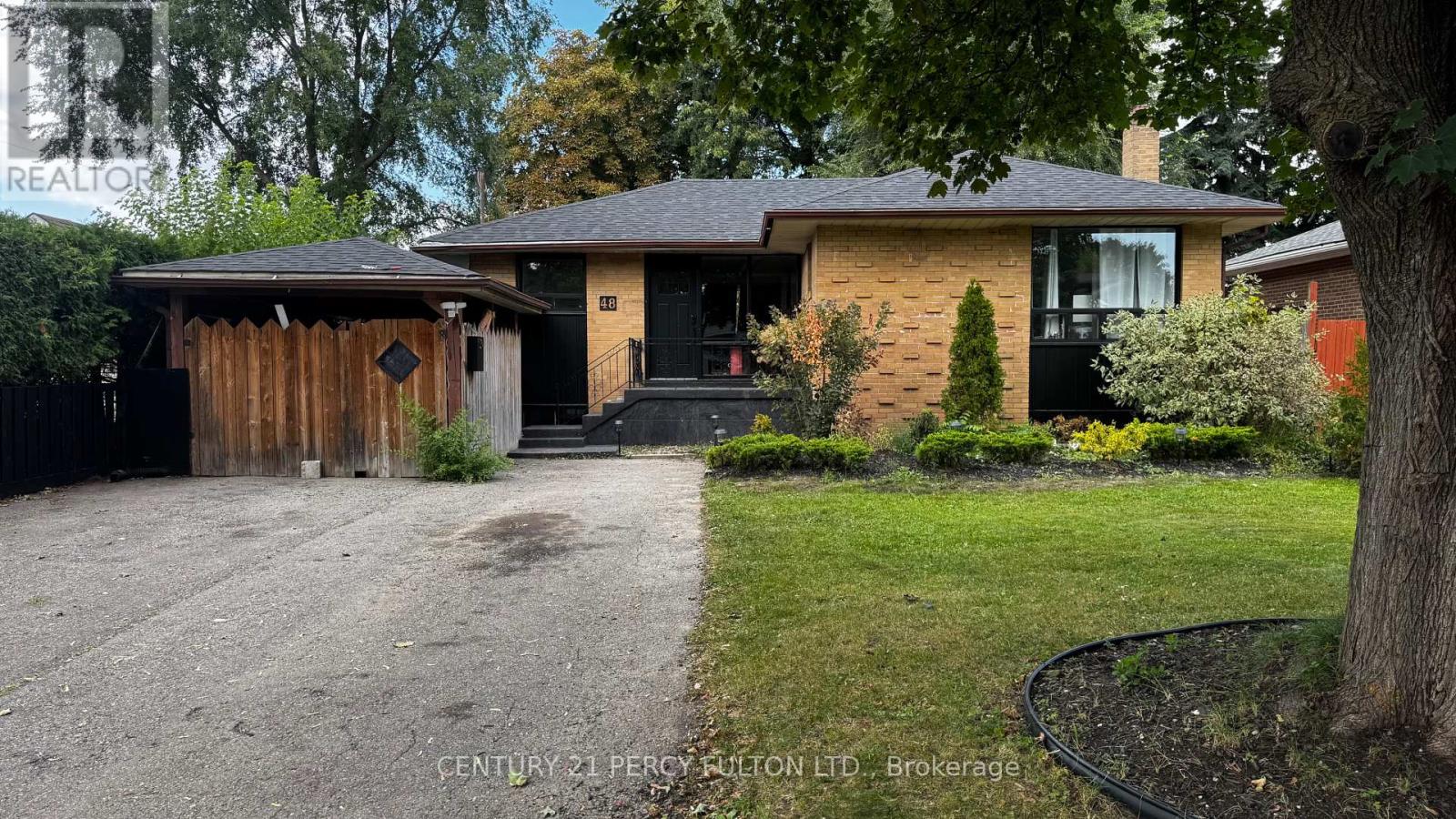 48 Campbell Dr, Brampton, ON L6X 2H7