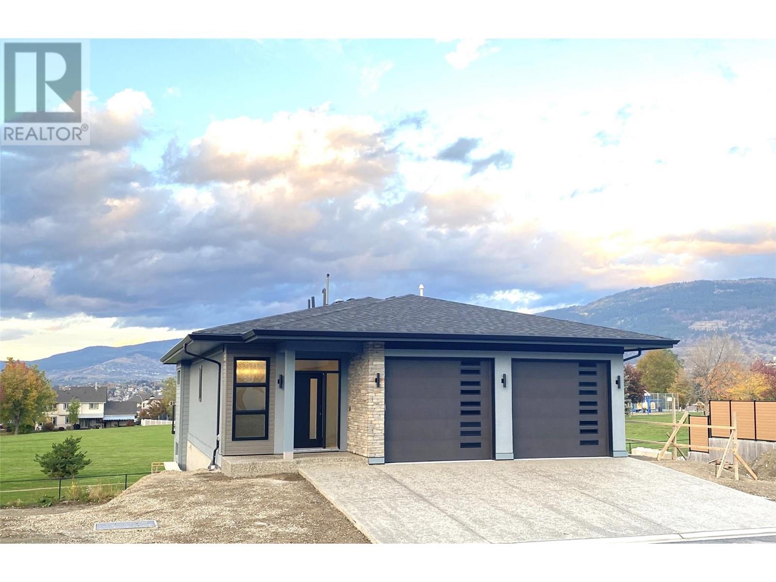 975 Mt Burnham Rd, Vernon, BC V1B 2B6