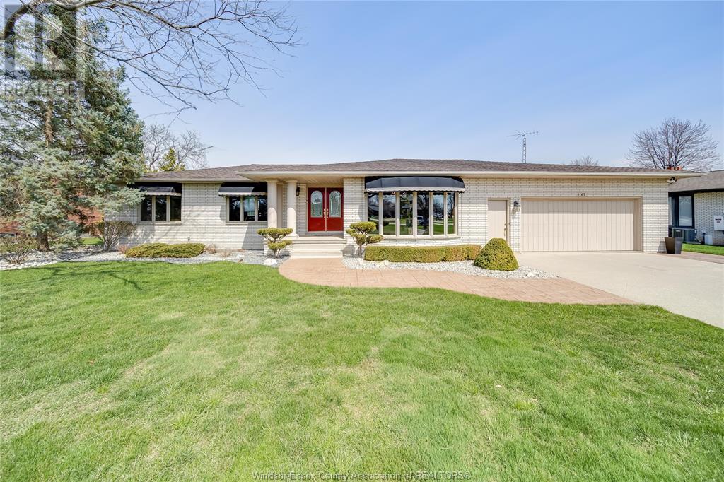 65 Bissonnette, Lakeshore, ON N0R 1V0