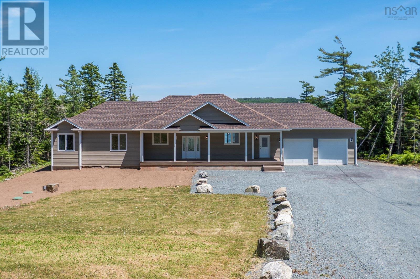 769 W Petpeswick Rd, Halifax, NS B0J 2L0