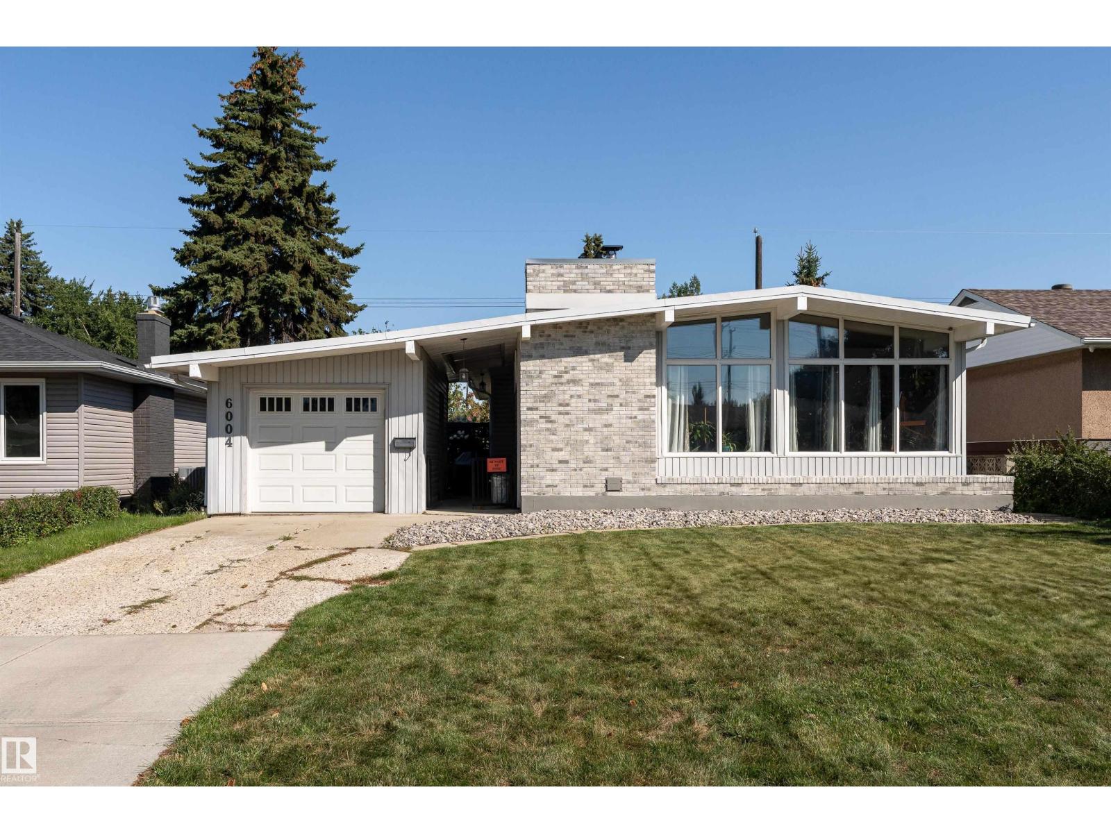 102 Av Nw Unit 6004, Edmonton, AB T6A 0N4