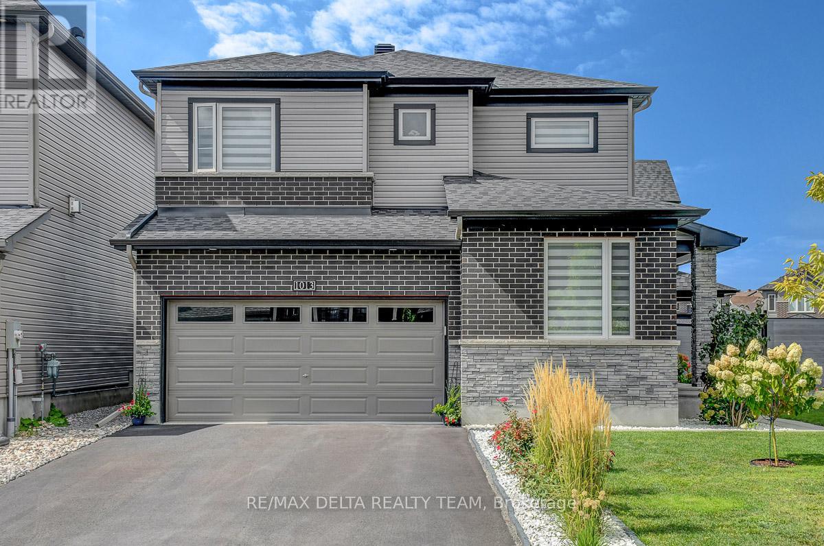 1013 Jubilation Ct, Ottawa, ON K4A 5K4