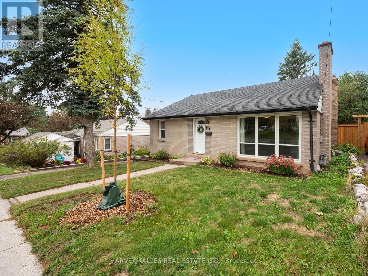 112 Dumble Ave Ward 5 Ave, Peterborough, ON K9H 5A8
