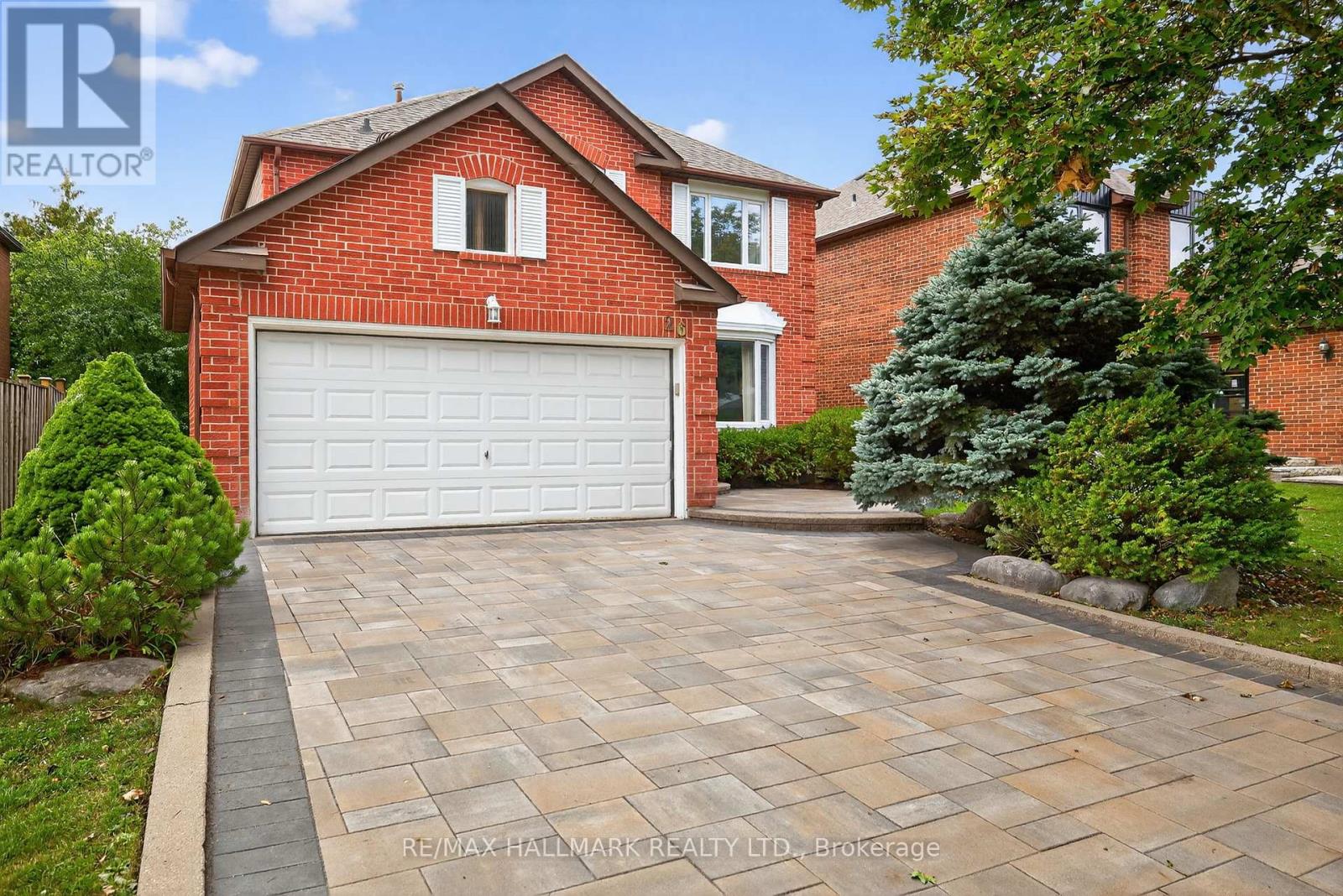 26 Stacey Cres, Markham, ON L3T 6Z4