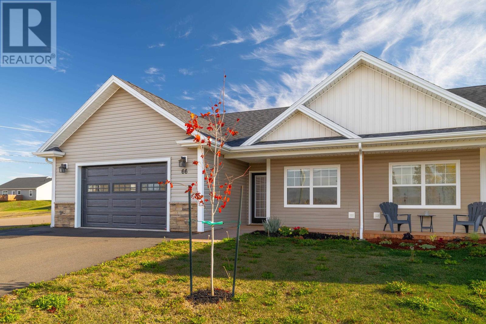 66 Mill Pond Ln, Cornwall, PE C0A 1H4