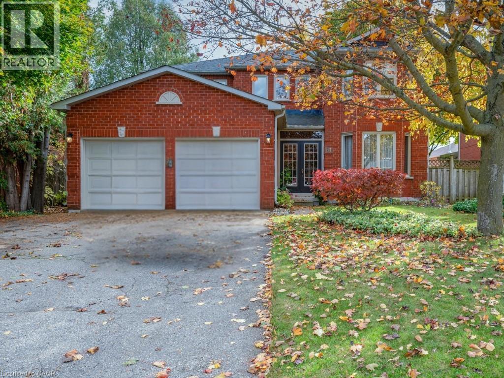 61 Harwood Rd, Cambridge, ON N1S 4R9