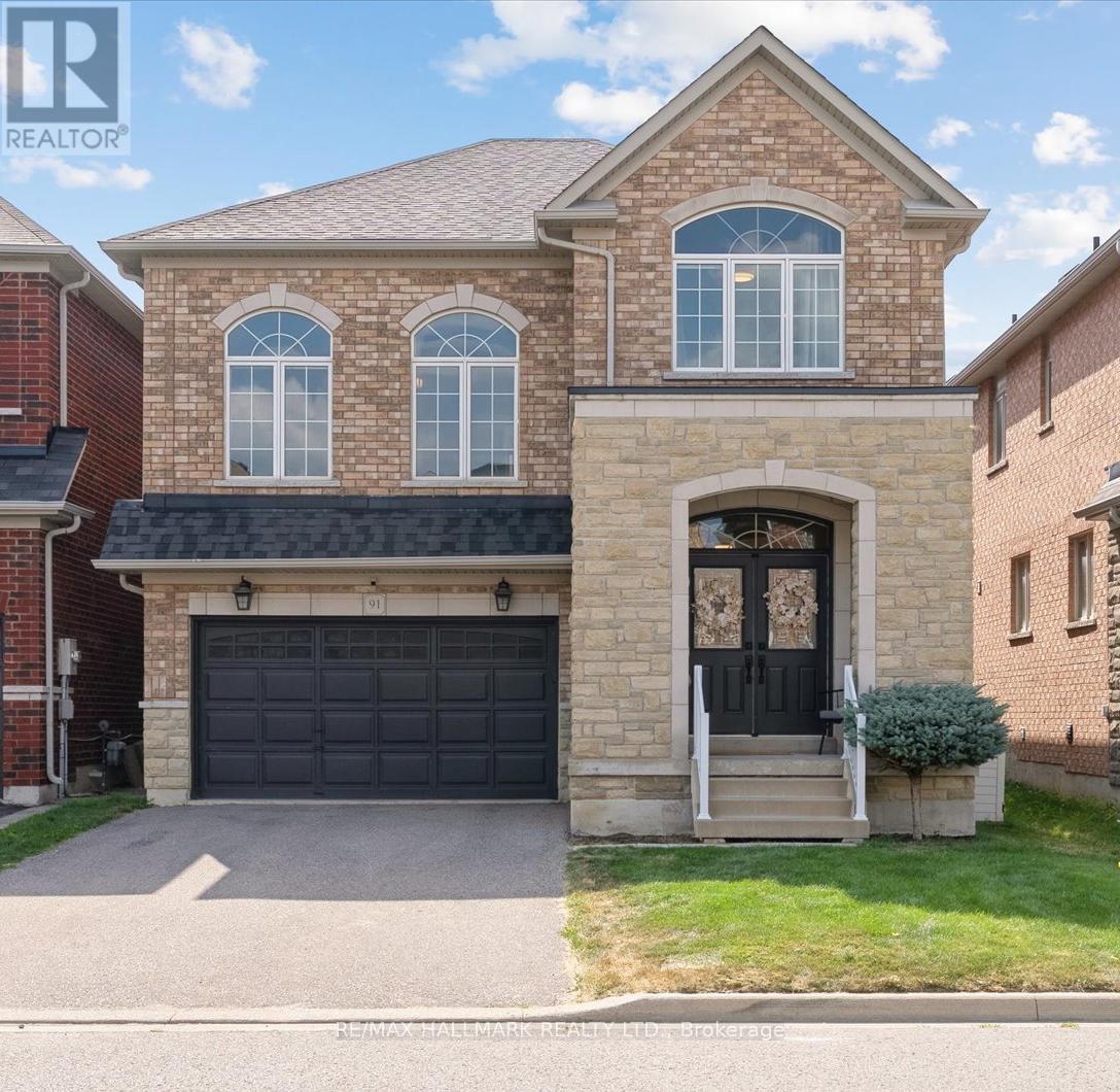 91 Wilf Morden Rd, Whitchurch-Stouffville, ON L4A 0H4