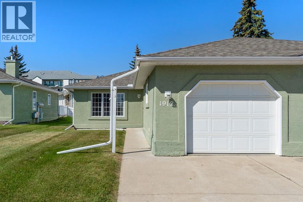 16 Street Unit 1912, Didsbury, AB T0M 0W0