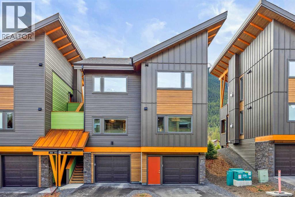 209 Stewart Creek Rise Unit 201h, Canmore, AB T1W 0N9
