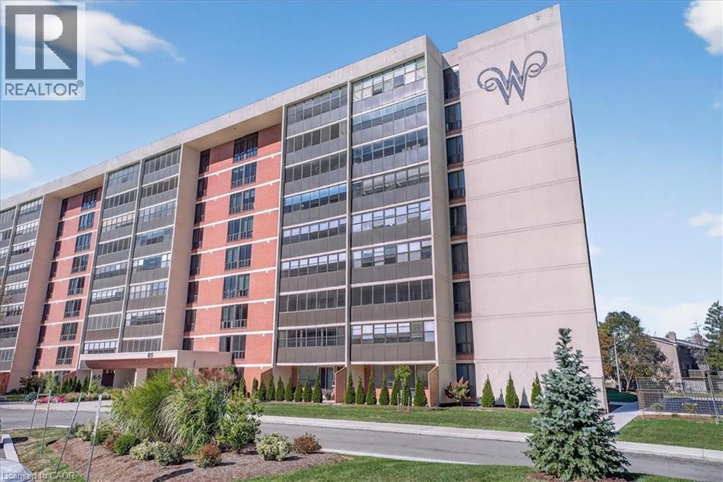 65 Westmount Road N Unit 108, Waterloo, ON N2L 5G6