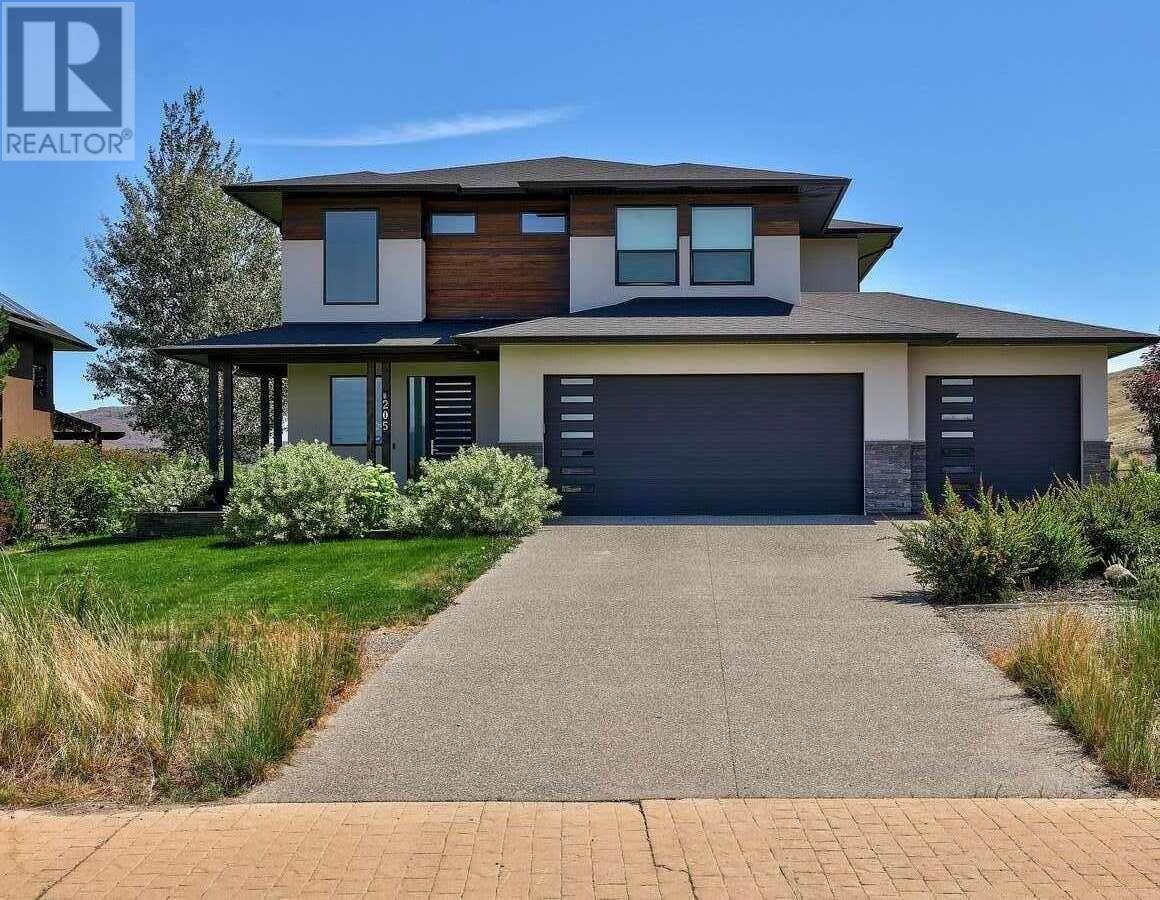 205 Rue Cheval Noir Other, Kamloops, BC V2H 1T7