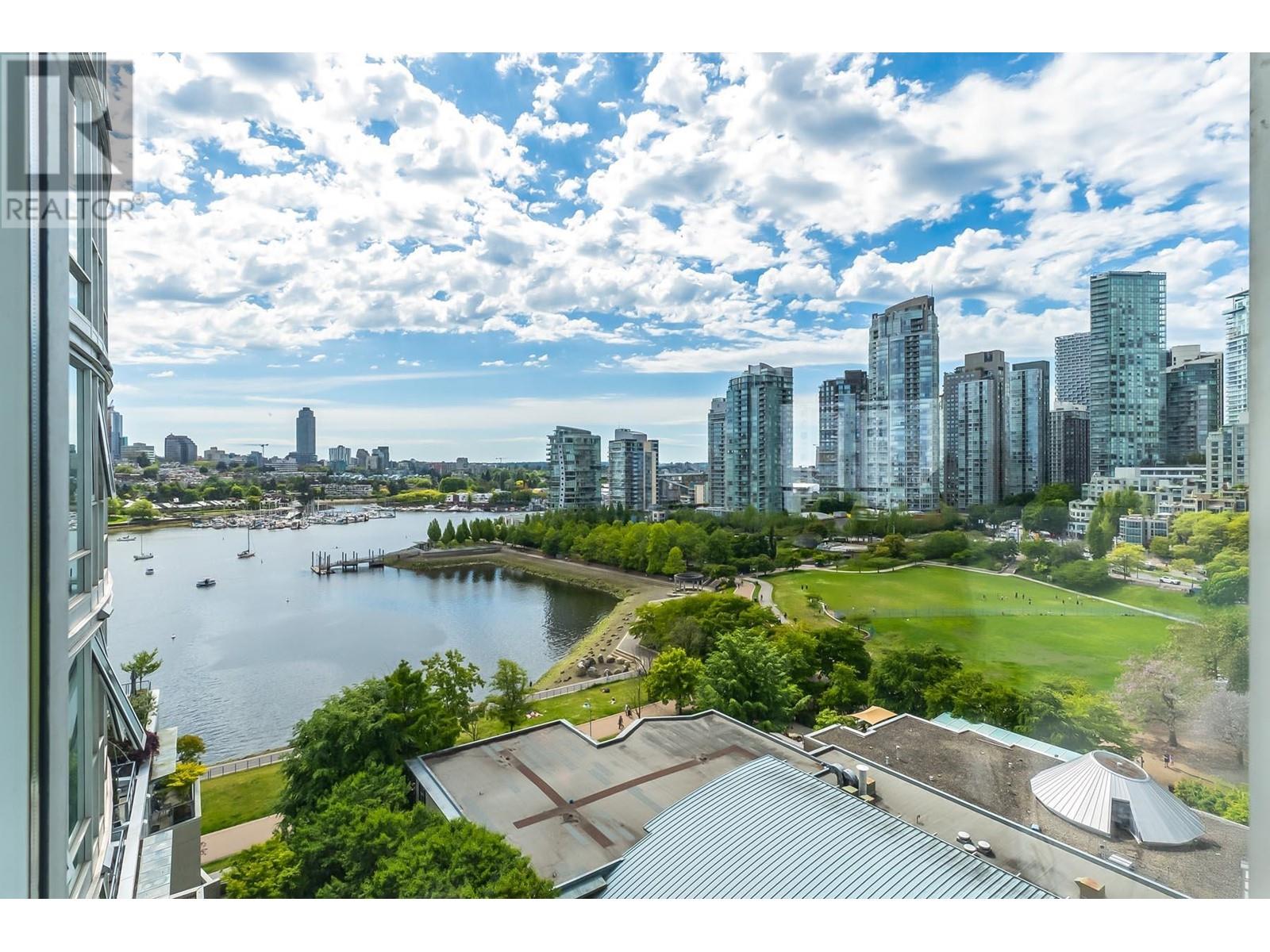 1383 Marinaside Crescent Unit 1605, Vancouver, BC V6Z 2W9