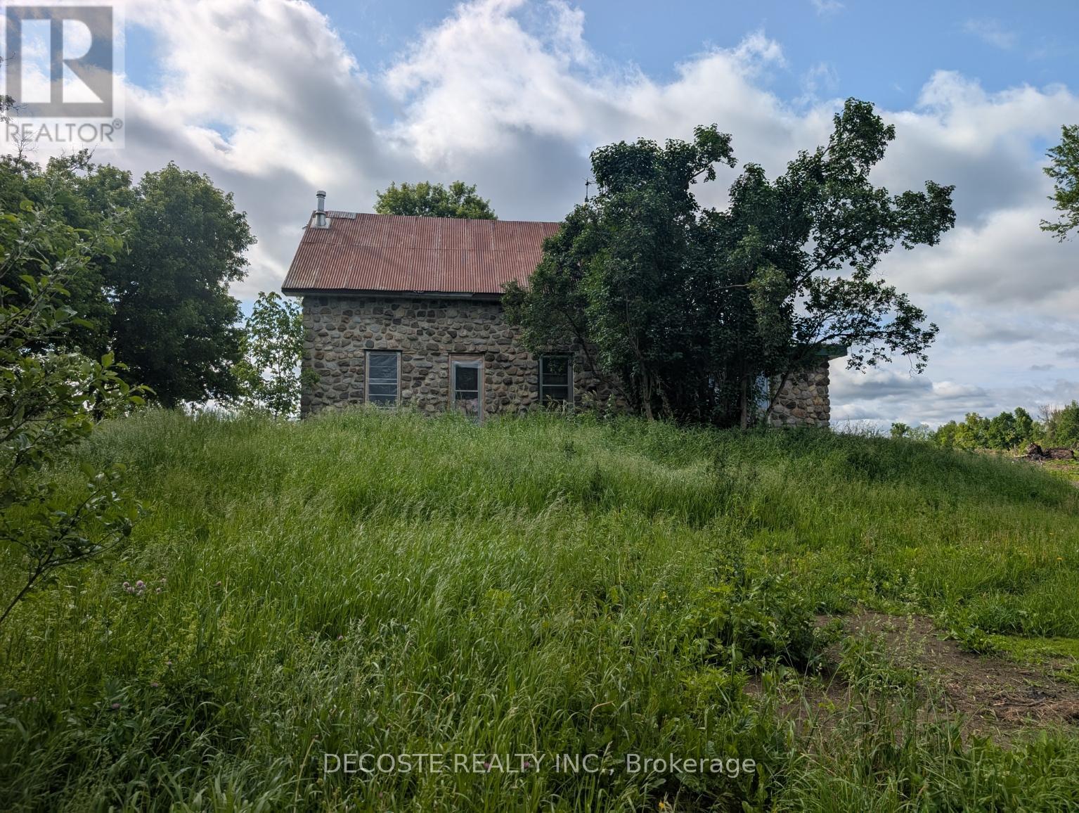 20800 Lochiel Rd, North Glengarry, ON K0C 1A0