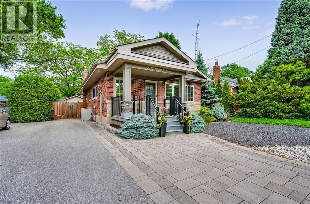2217 Ghent Ave, Burlington, ON L7R 1Y6