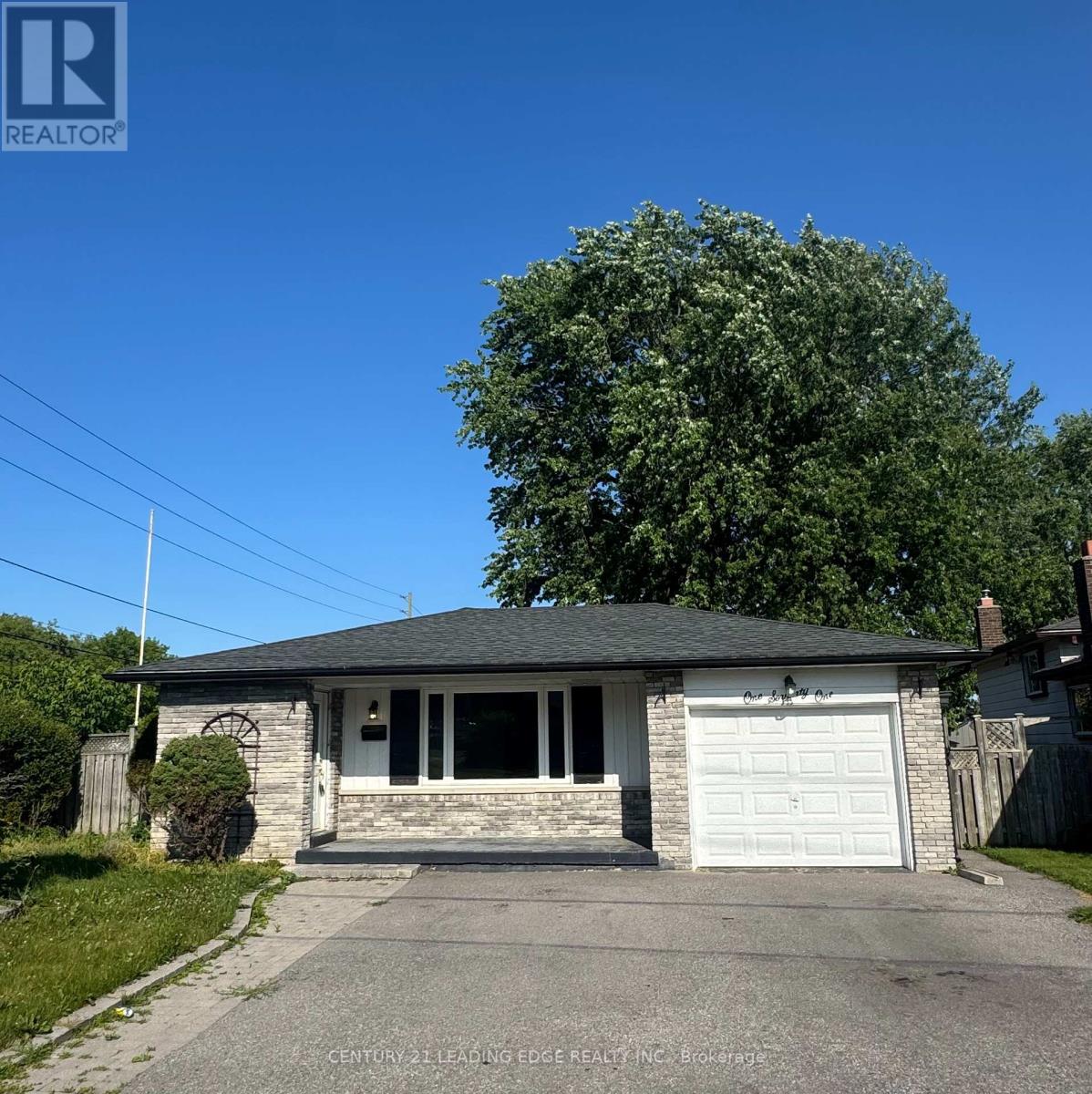 171 Phillip Murray Ave, Oshawa, ON L1J 1G6