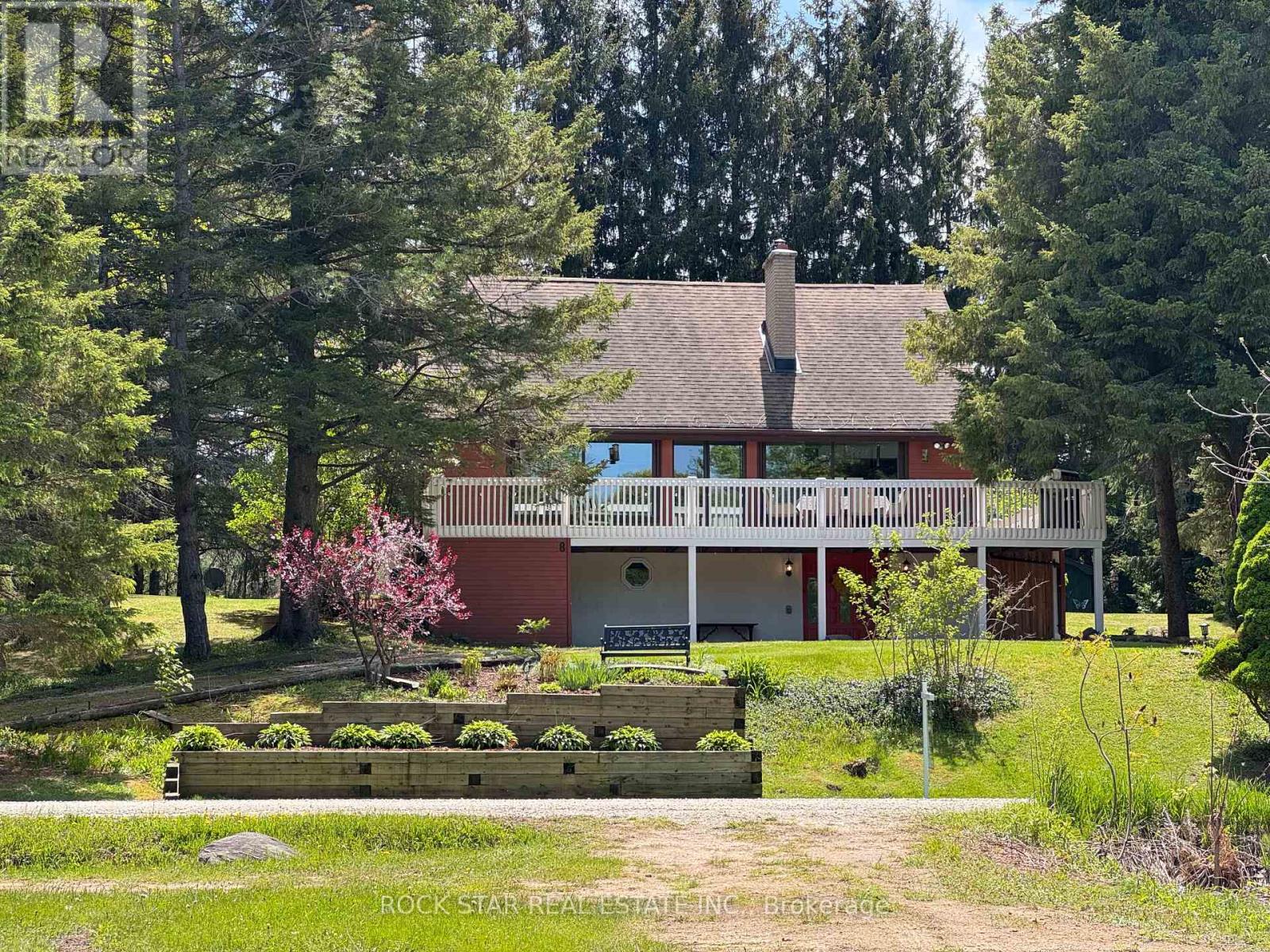 8 Pine River Cres, Mulmur, ON L9V 3H2