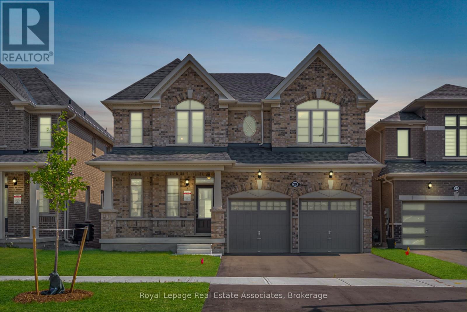 29 John Dallimore Dr, Georgina Keswick South, ON L4P 0S6