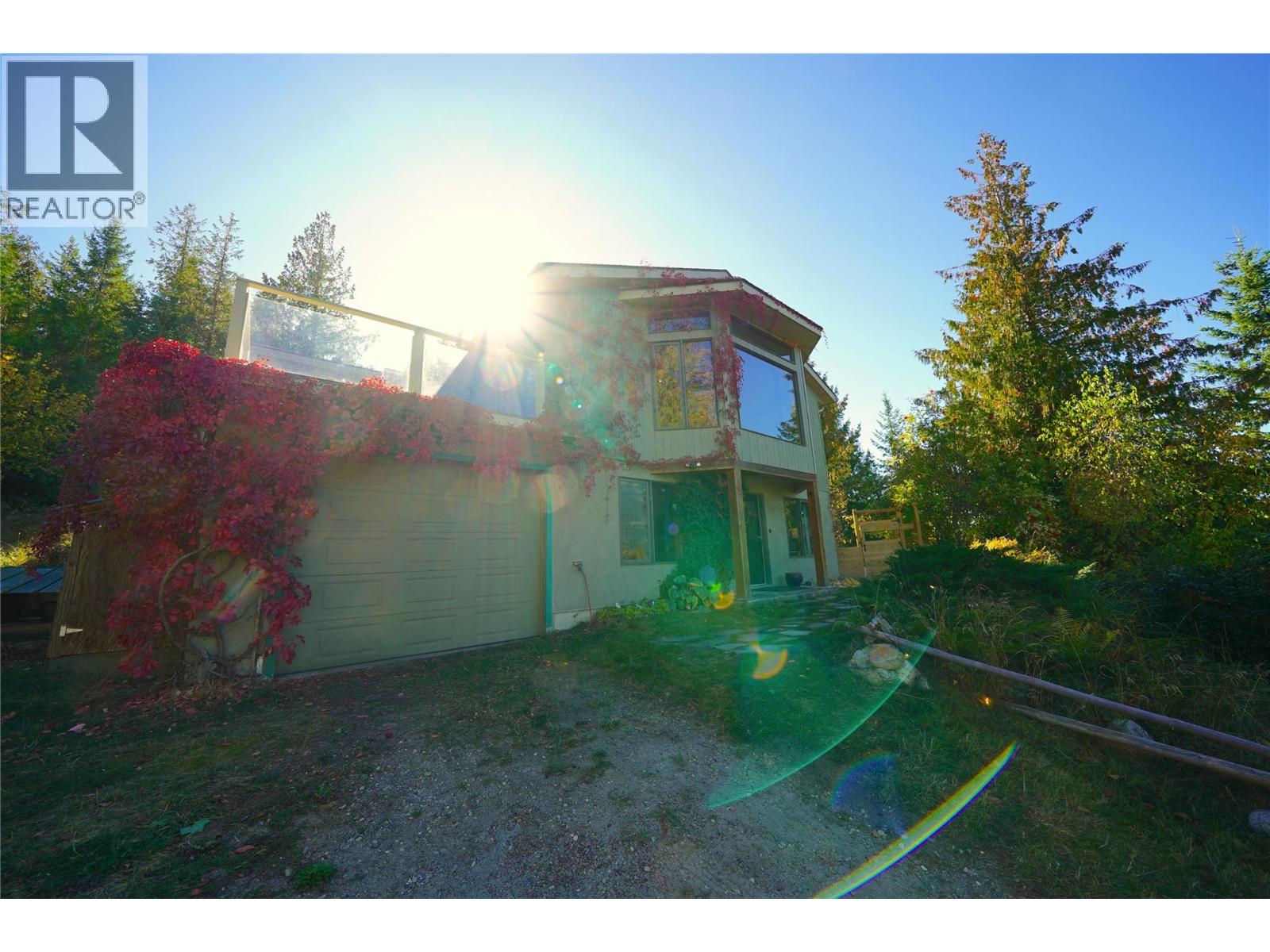 230 Rainbow Ridge Rd, Procter, BC V1L 0B7