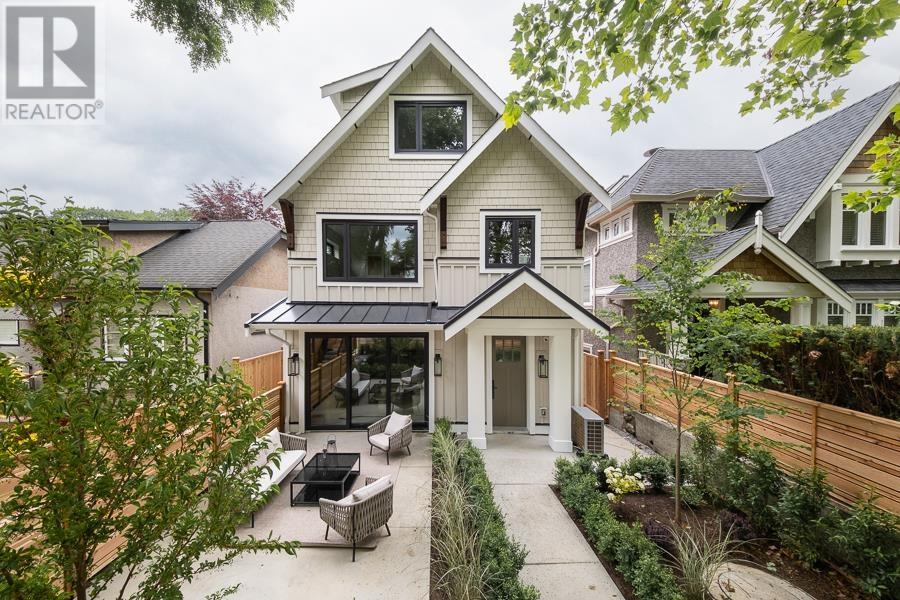 2154 E 6 Avenue Unit 1, Vancouver, BC V5N 1R1