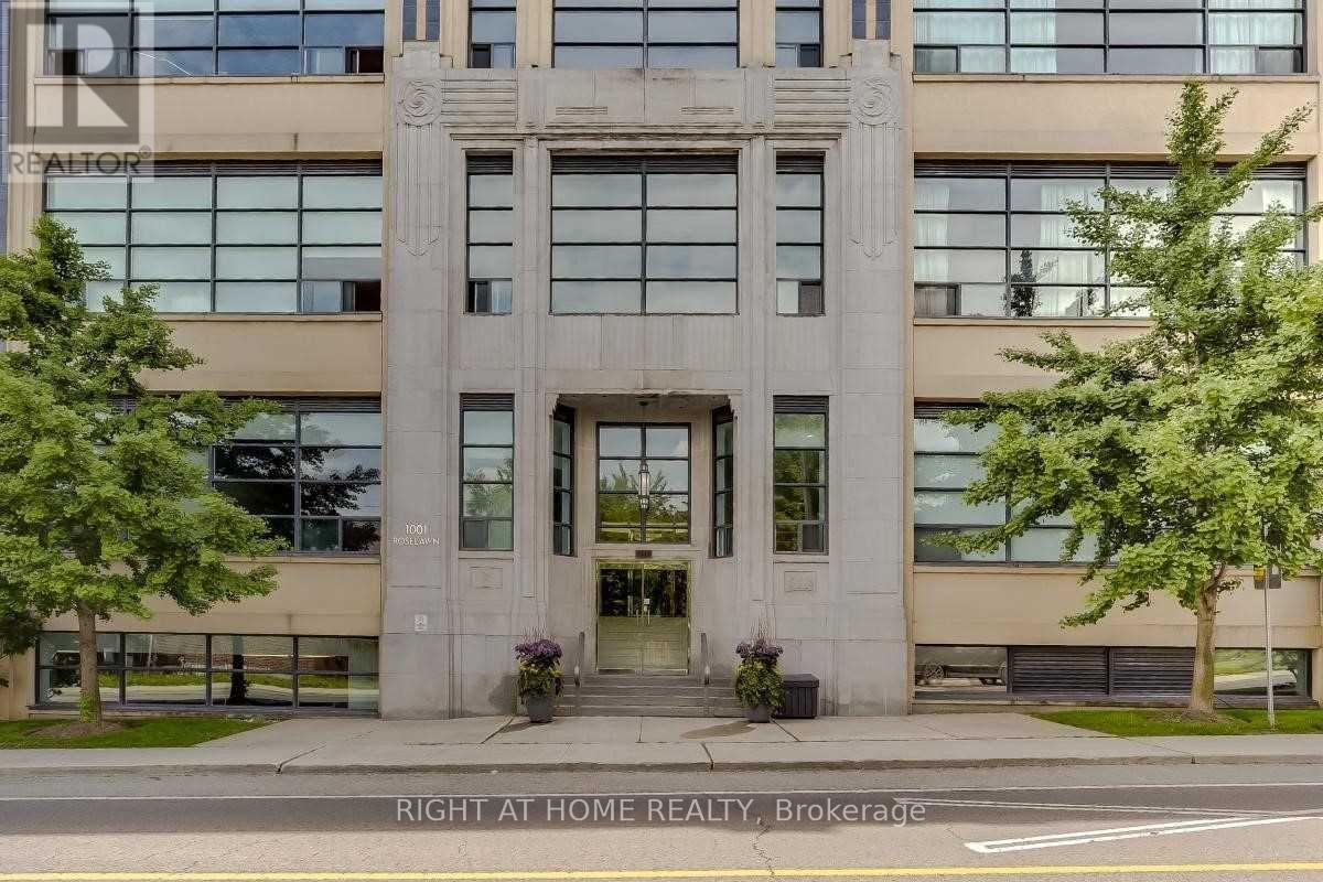 109 1001 Roselawn Ave, Toronto, ON M6B 4M4