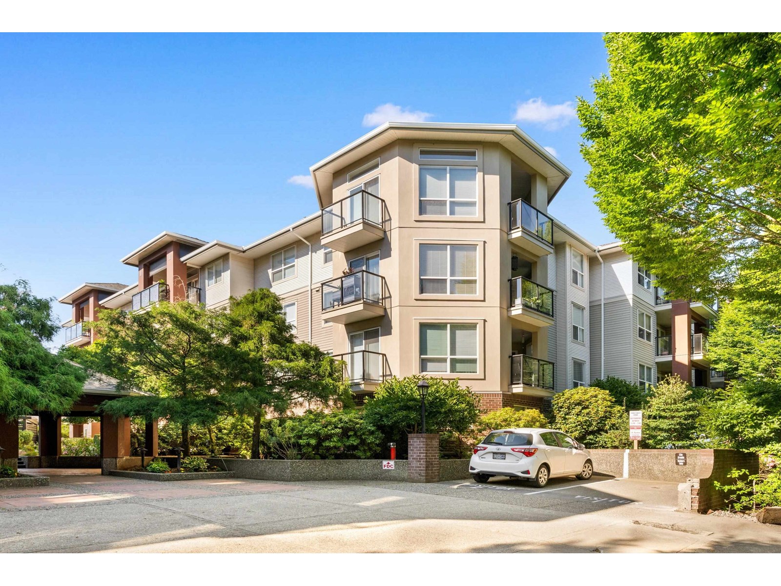 20259 Michaud Crescent Unit 112, Langley, BC V3A 8L1