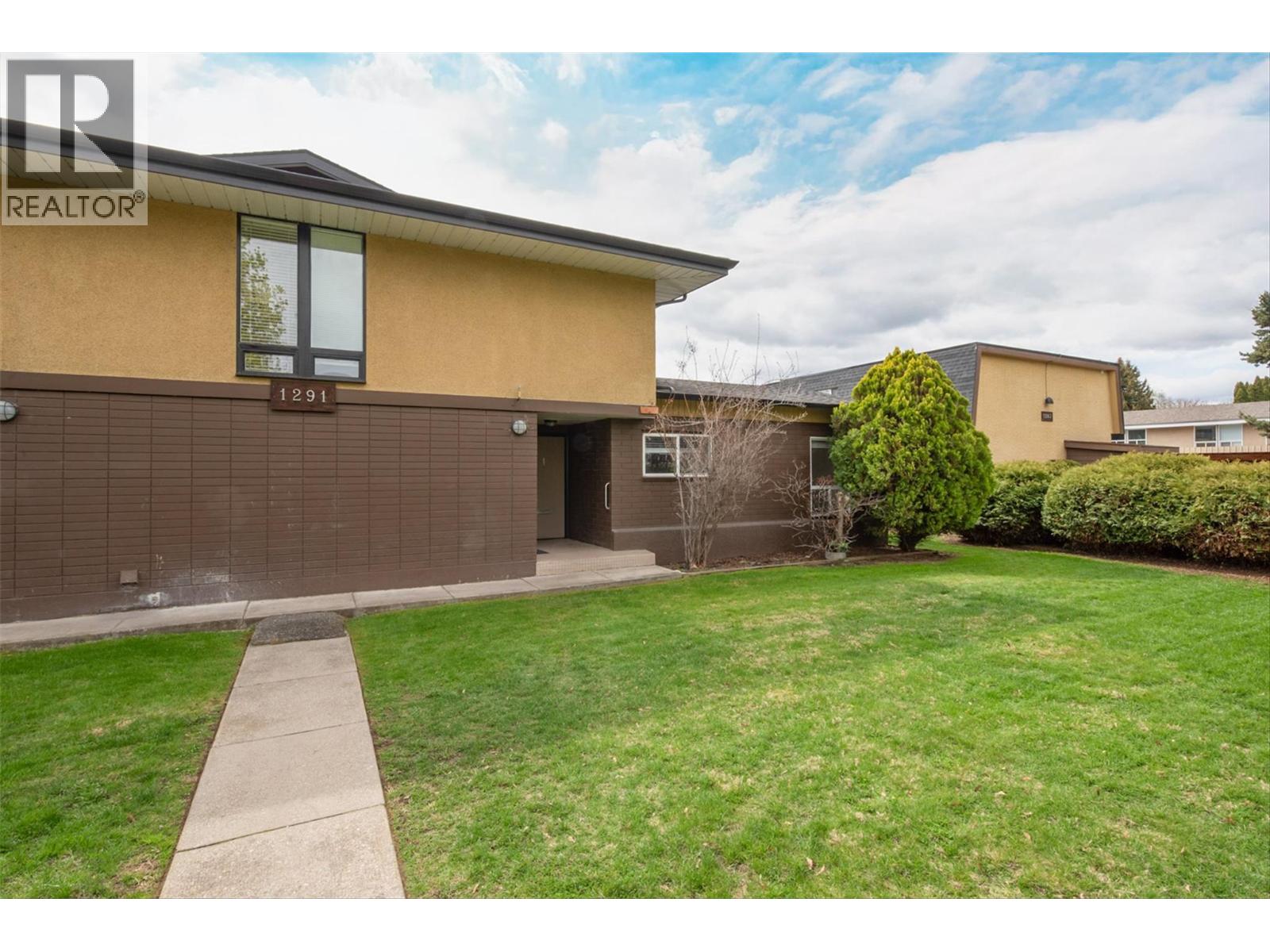 1291 Bernard Avenue Unit 1, Kelowna, BC V1Y 6R3
