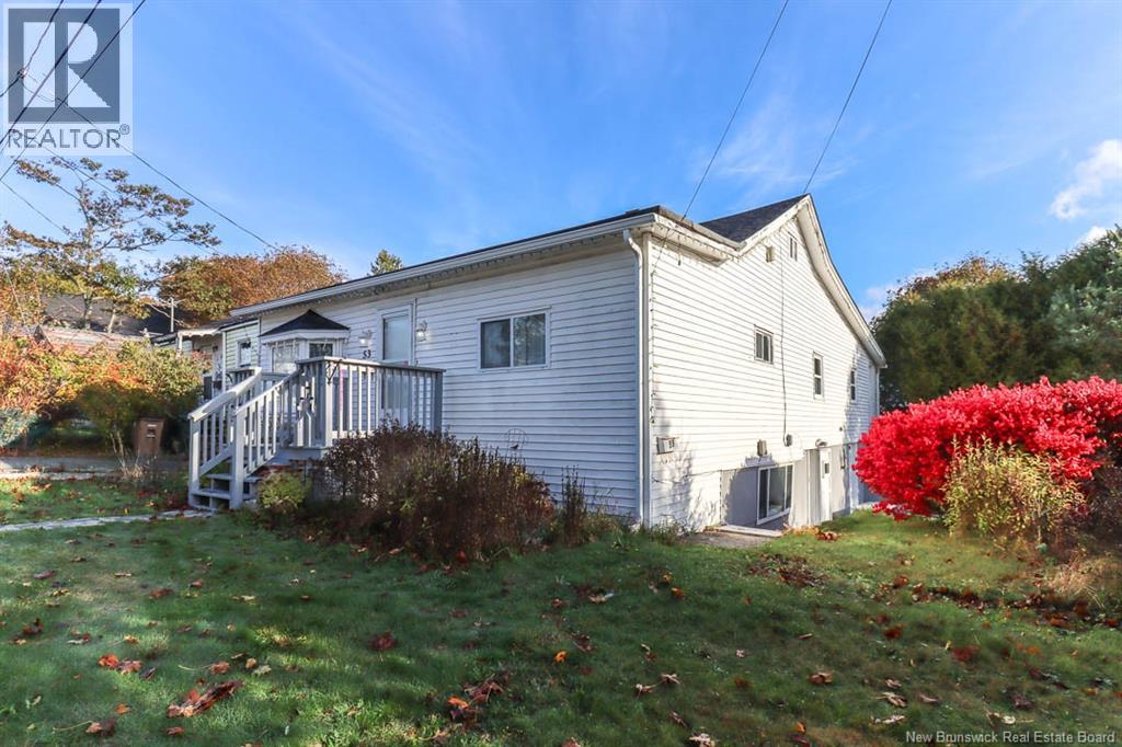 53 Topeka St, Saint John, NB E2J 1J2