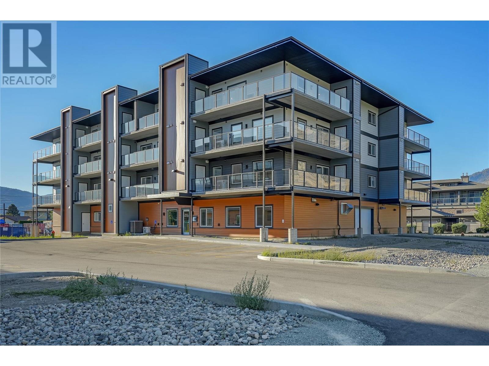 5640 51st Street Unit 406, Osoyoos, BC V0H 1V6