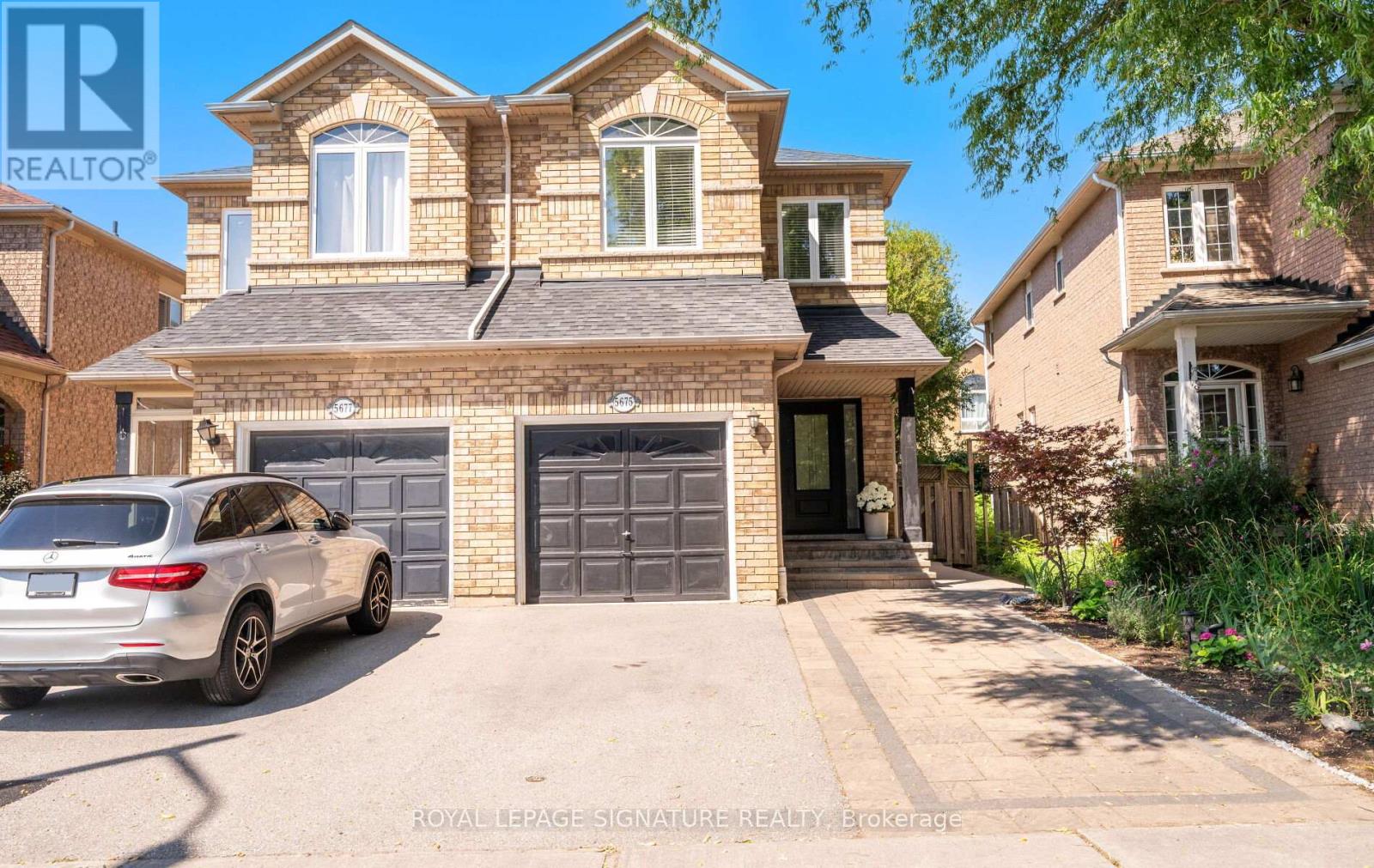 5675 Raleigh St, Mississauga, ON L5M 7E6