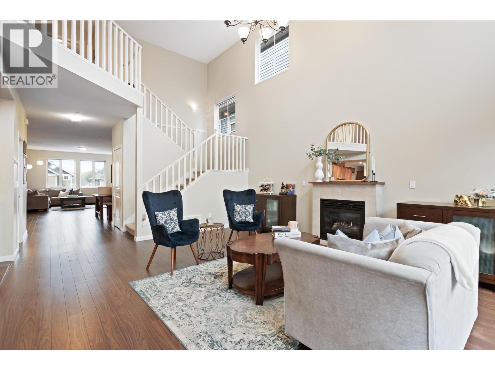 241 Street Unit 10138 #a, Maple Ridge, BC V2W 0E6