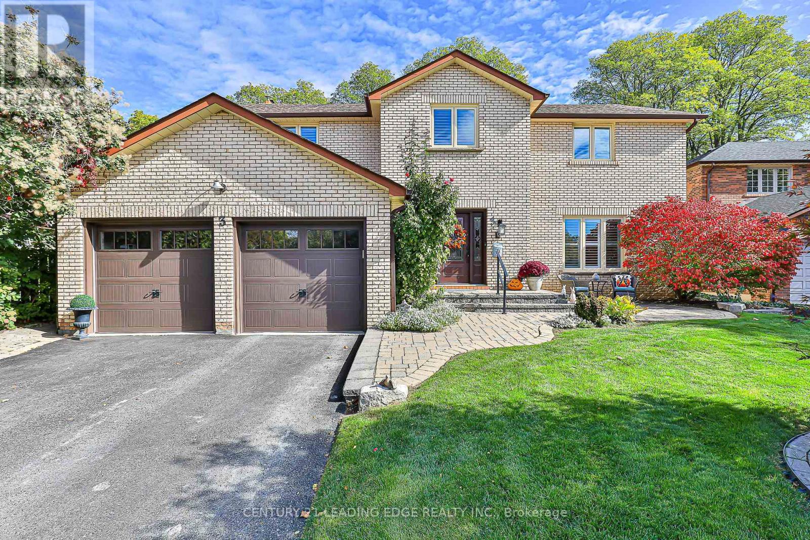 3 King Arthurs Ct, Markham, ON L3P 3V4