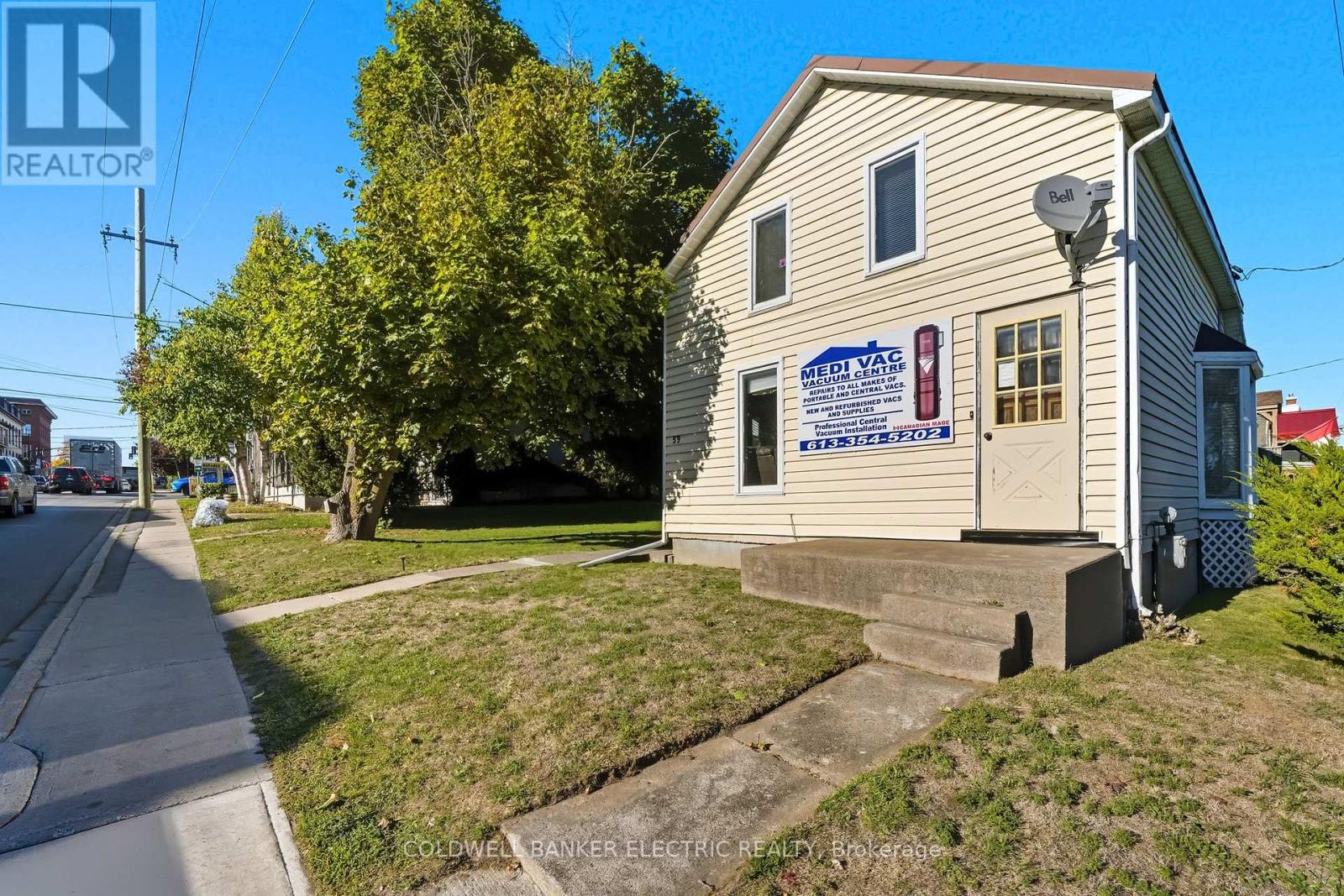 59 Centre St N, Greater Napanee Greater Napanee, ON K7R 1M8