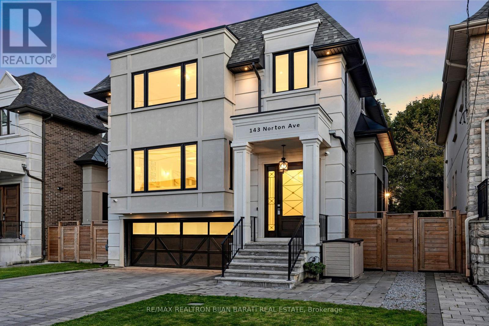 143 Norton Ave, Toronto, ON M2N 4A7