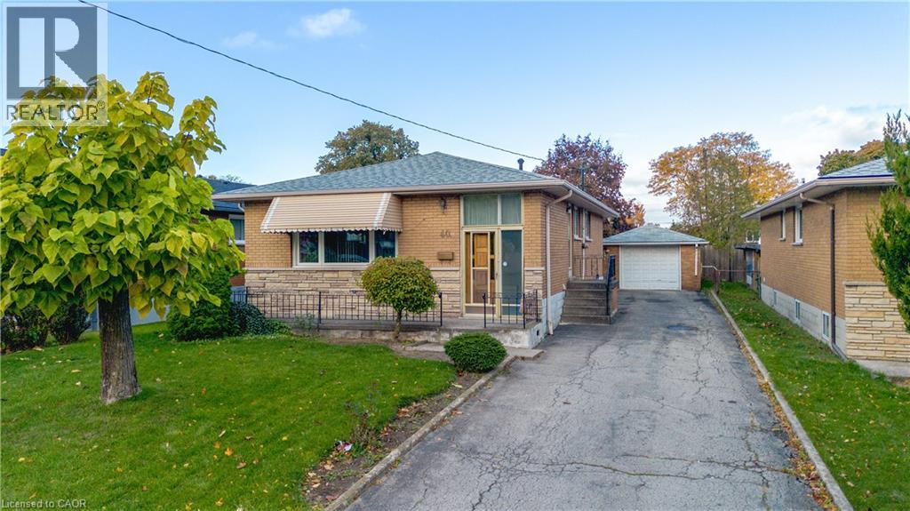 40 Purdy Cres, Hamilton, ON L9A 3B3