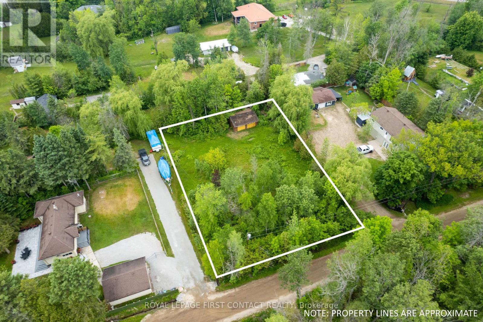 2378 Whetham Rd, Springwater, ON L0L 1P0