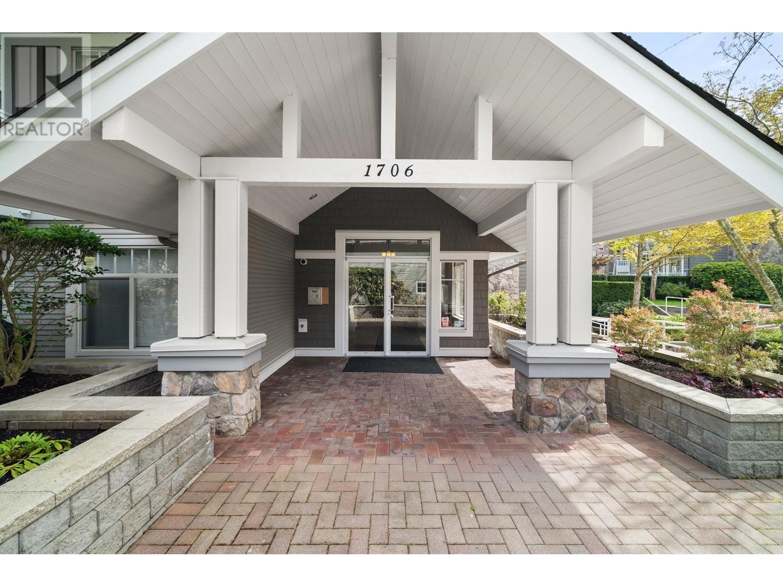 1706 56 Street Unit 110, Delta, BC V4L 2R3