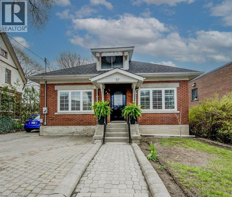 57 Glasgow St, Kitchener, ON N2G 2G8