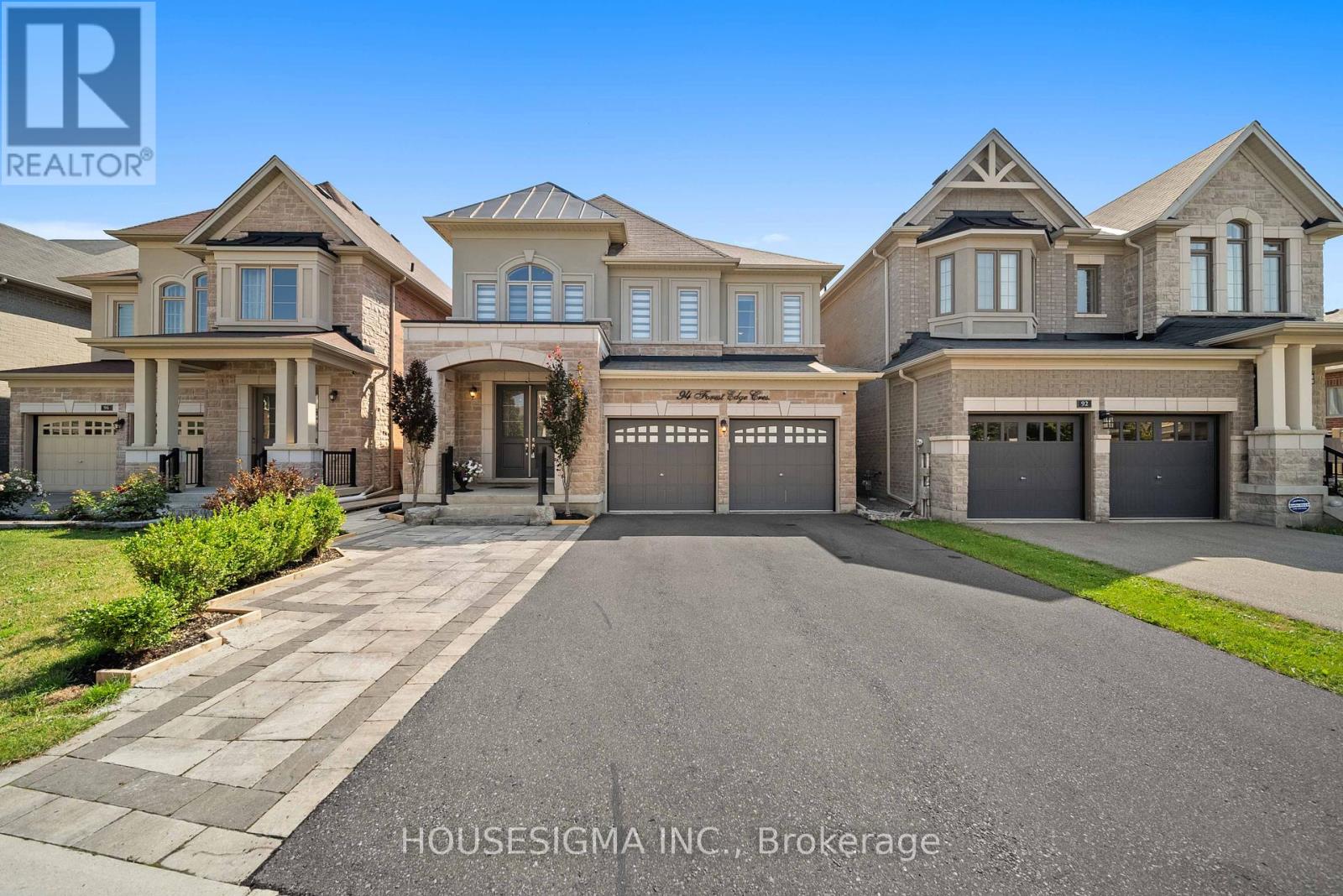 94 Forest Edge Cres, East Gwillimbury, ON L9N 1R8