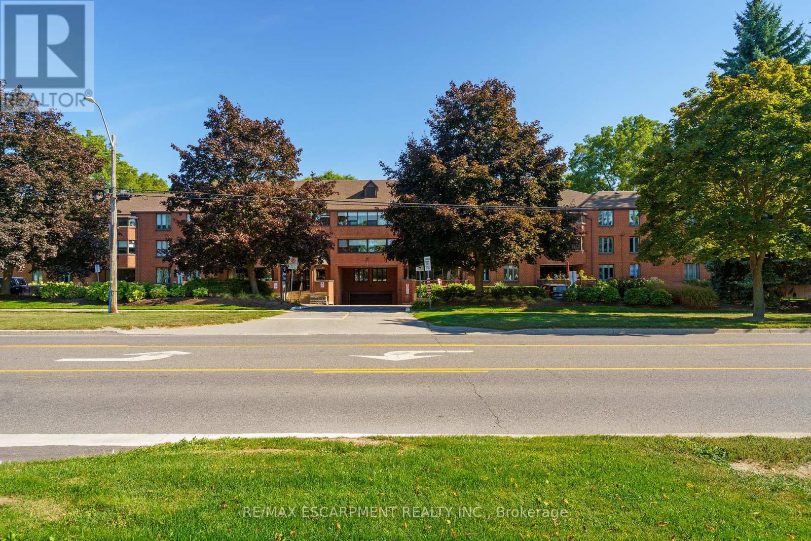 301 150 Wilson St W, Hamilton, ON L8R 1E2