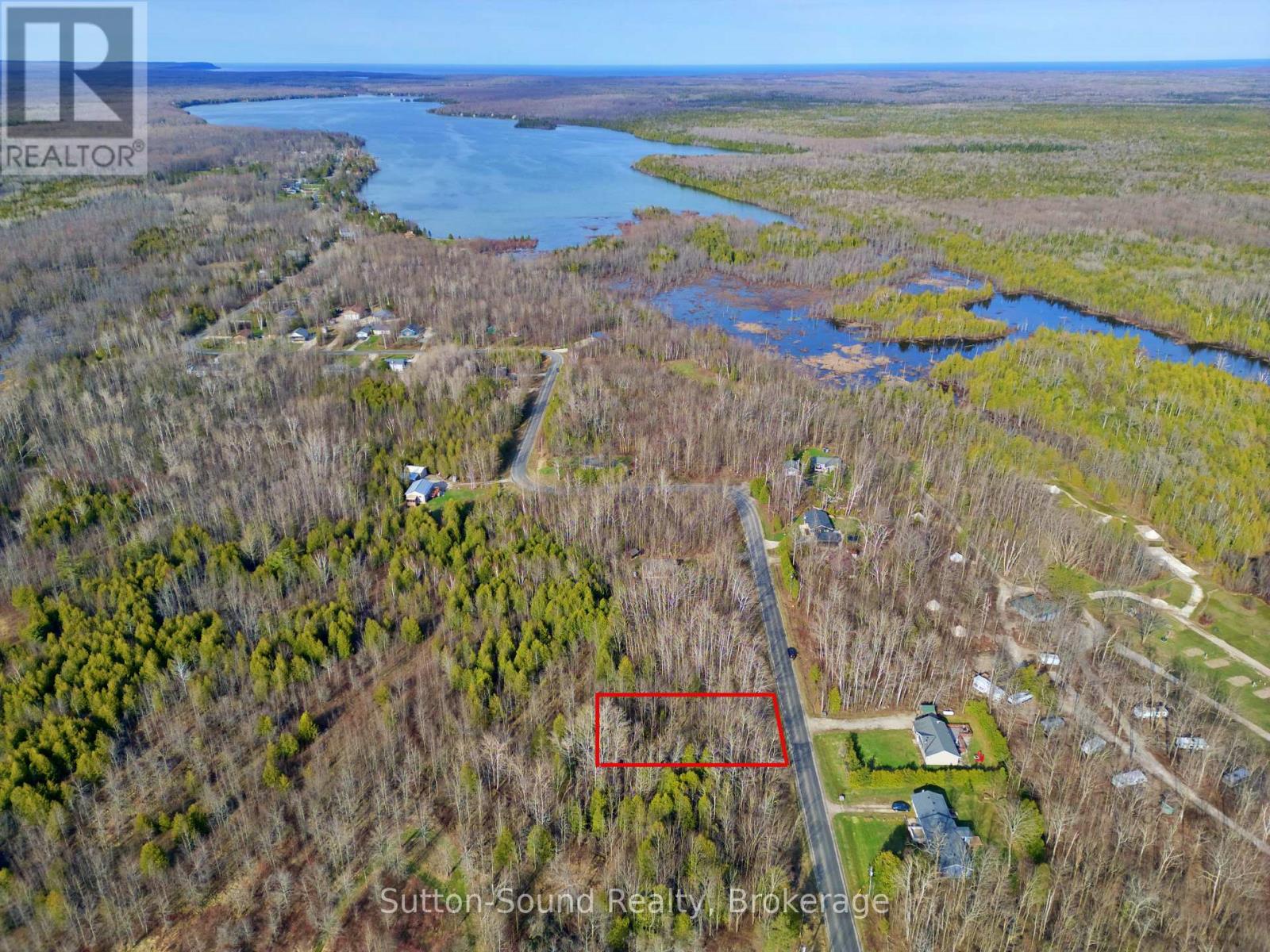 23 Maple Drive Dr, Northern Bruce Peninsula, ON N0H 1Z0