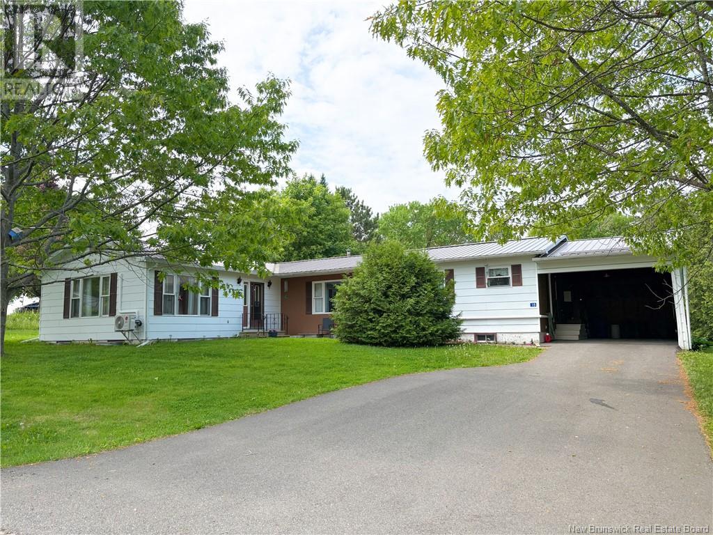 18 Russet Cres, Florenceville-Bristol, NB E7L 2X3