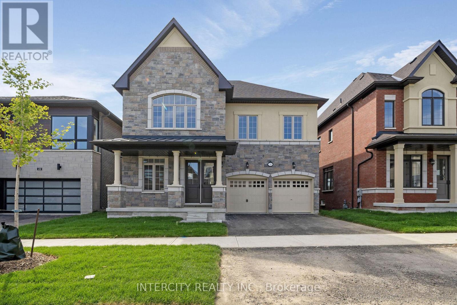 24 Keyworth Cres, Brampton Sandringham-wellington North, ON L6R 4G3