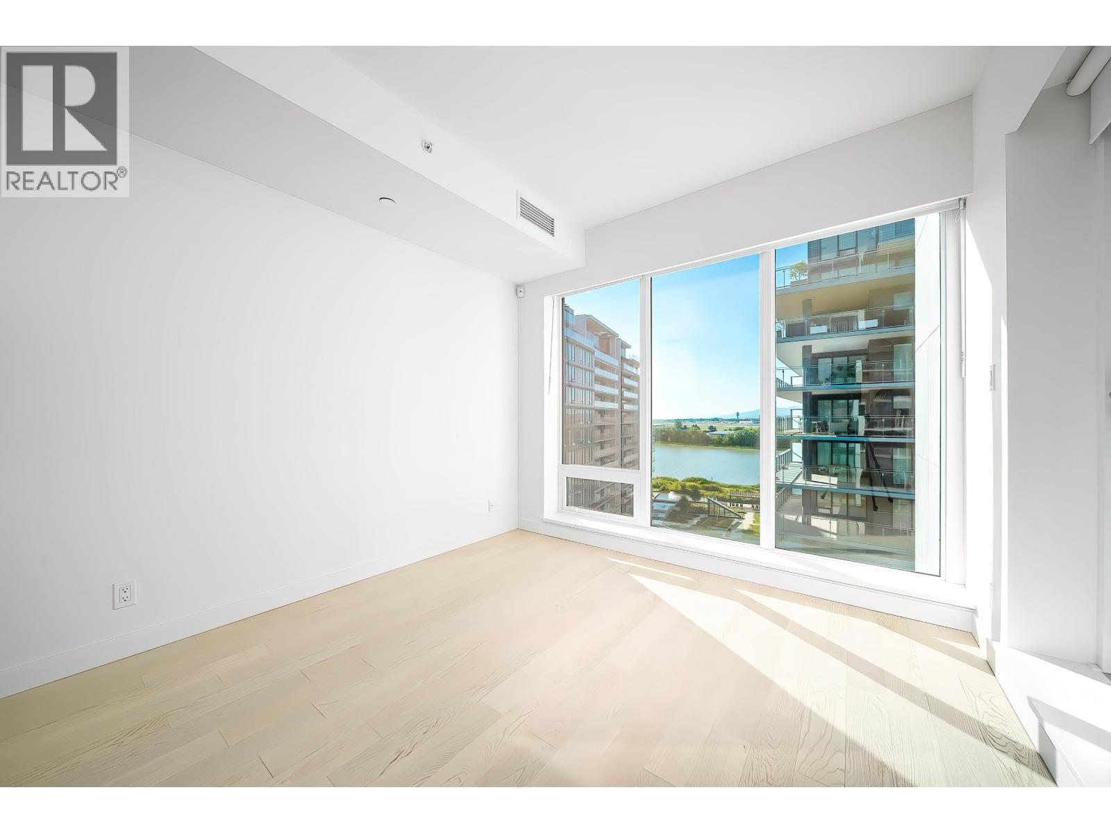 6855 Pearson Way Unit 805, Richmond, BC V7C 0E9