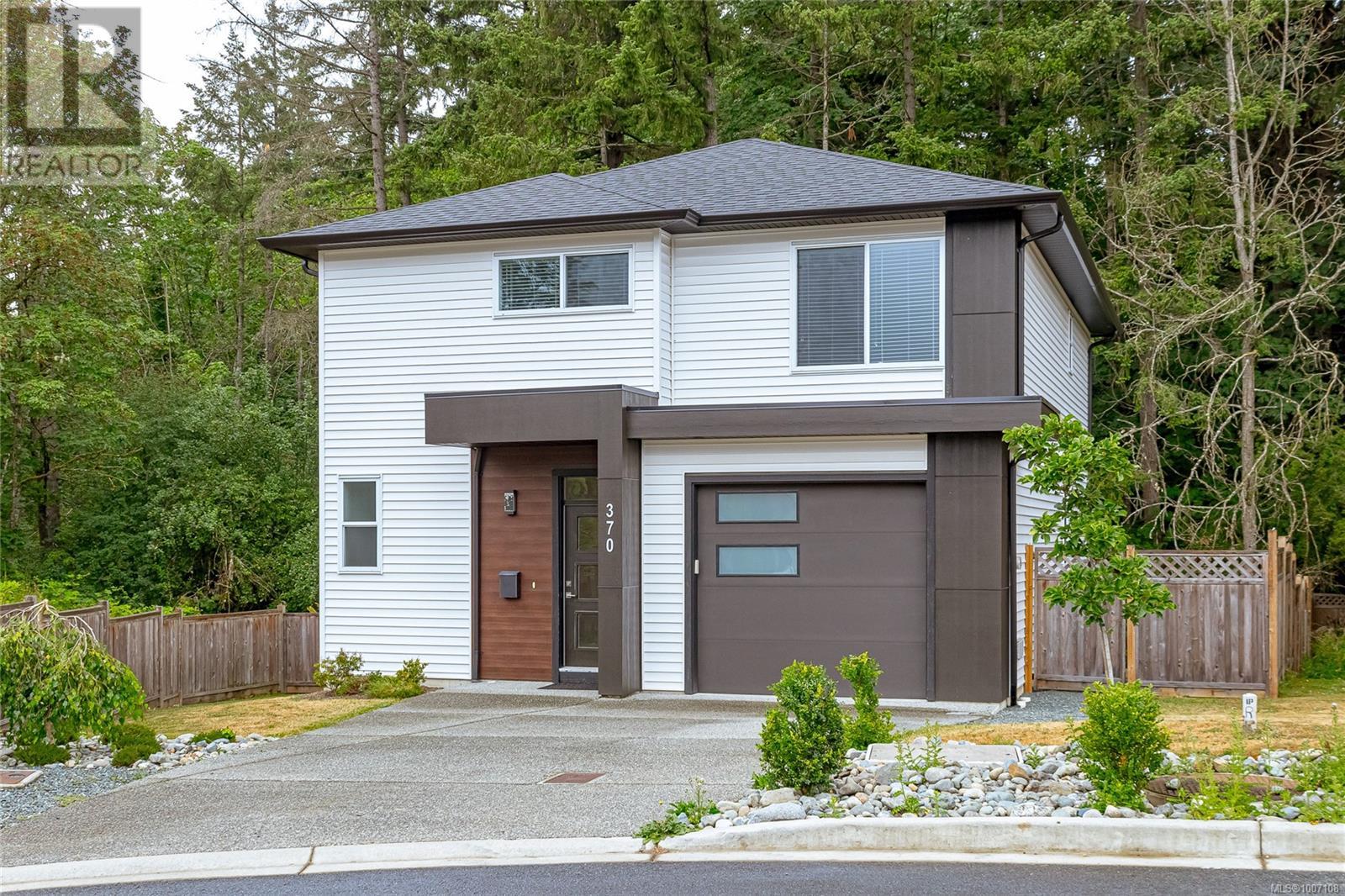 370 Vienna Pl, Nanaimo, BC V9R 0K6