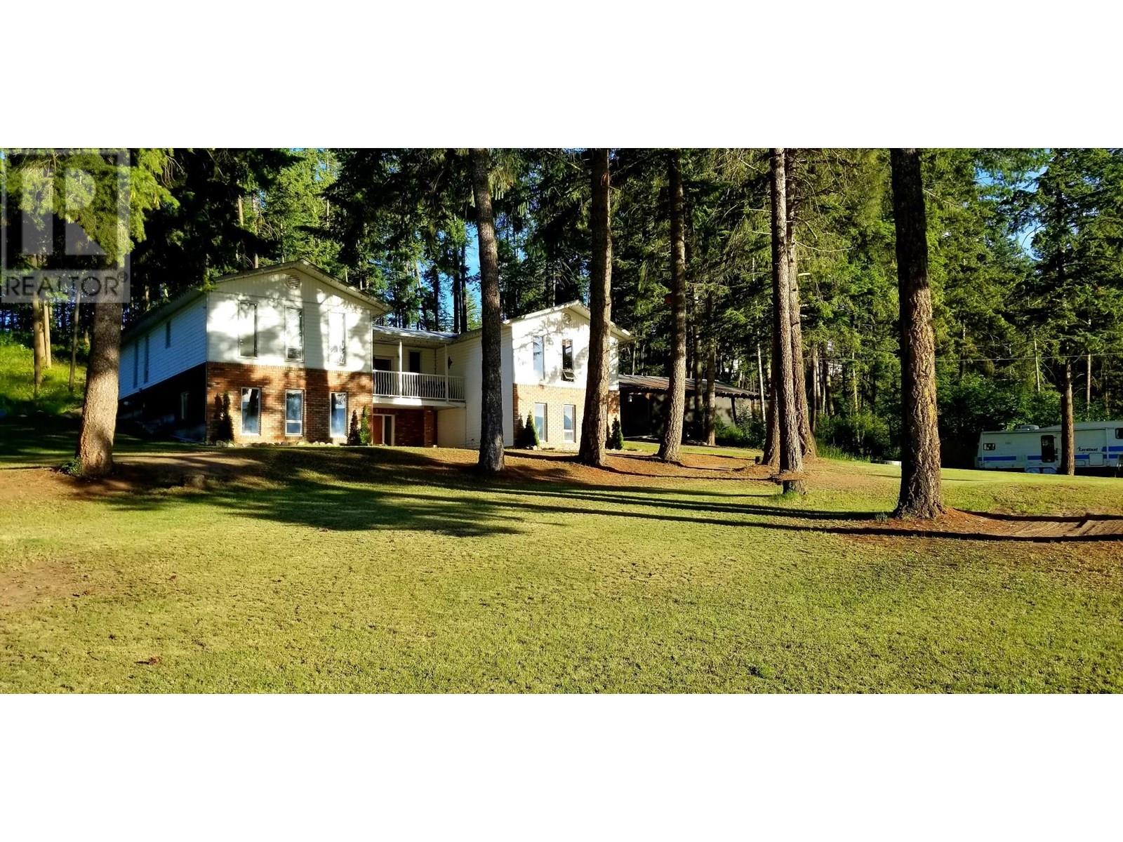 4851 Lansdowne Rd, Spallumcheen, BC V4Y 0V1