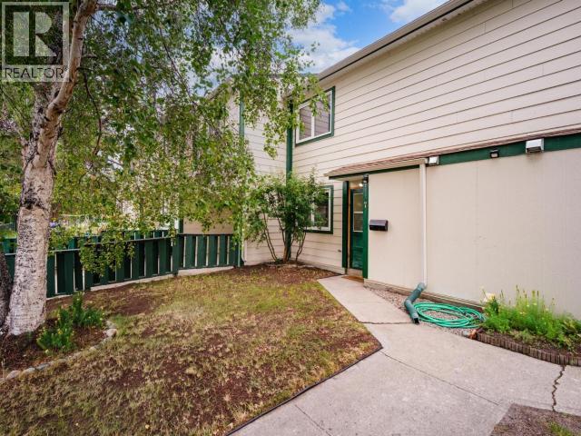 7-100 Lewes Blvd, Whitehorse, YT Y1A 3W1
