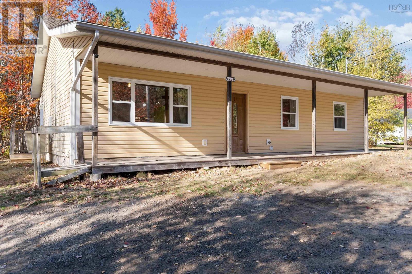 1119 Victoria Rd, Aylesford, NS B0P 1C0