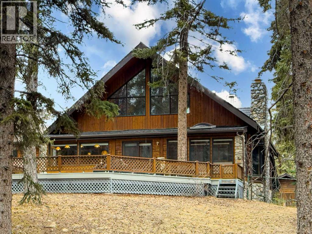 317 Buffalo St, Banff, AB T1L 1A1