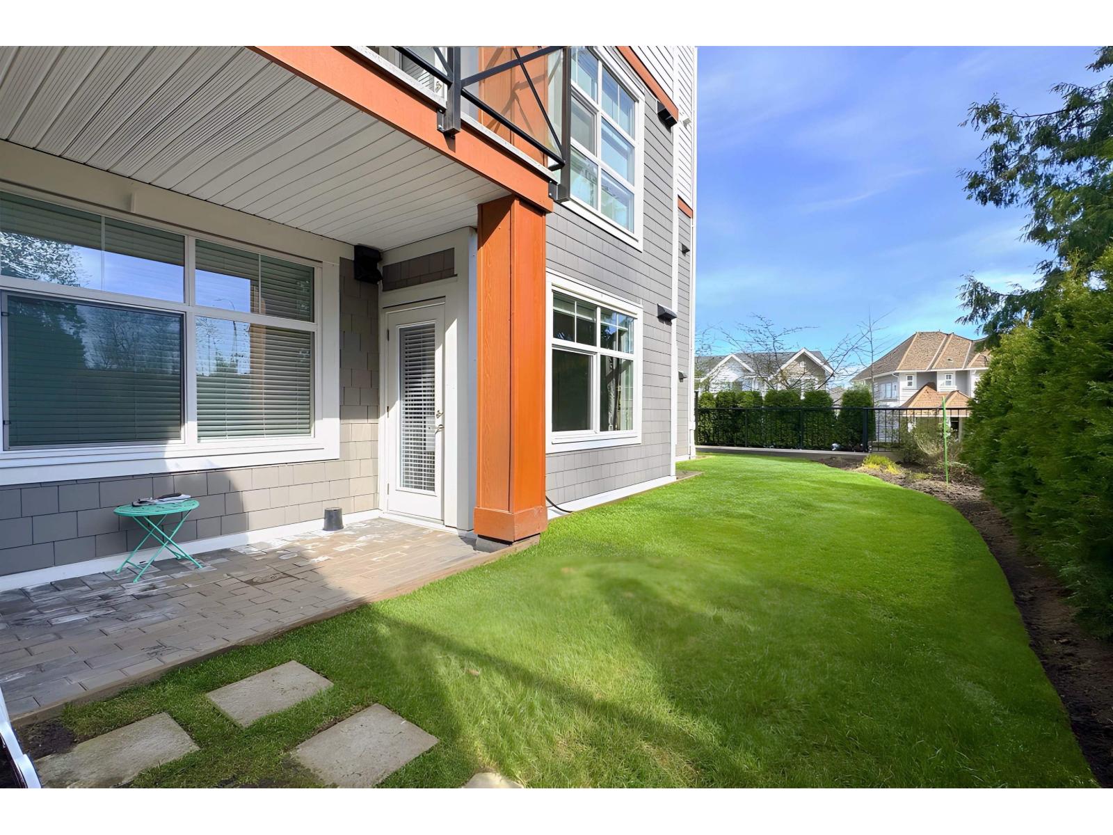 14605 Mcdougall Drive Unit 101, Surrey, BC V4P 0G7