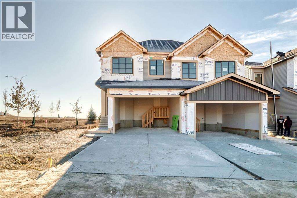 524 Heritage Blvd, Cochrane, AB T4C 2J8